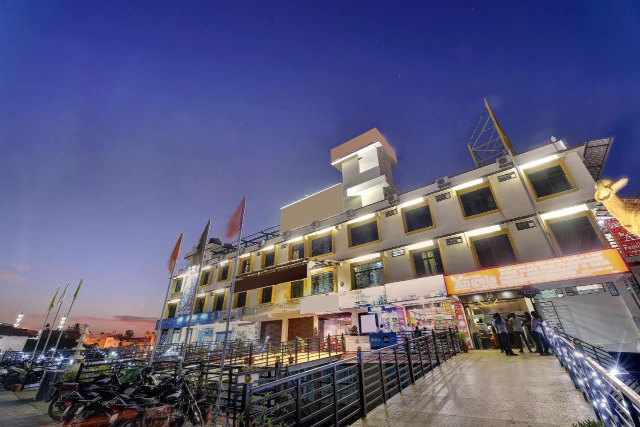 โอโย 22861 โฮเต็ล สมานวิ อินเตอร์เนชั่นแนล Hotel Belur  ภายนอก รูปภาพ